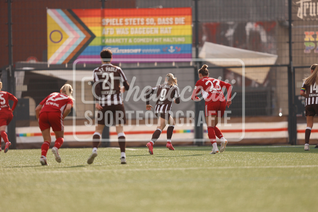 Fußball I Frauen I Saison 2025-2026 I Regionalliga Nord I 15. Spieltag I St. Pauli - SpVg Aurich-95 | realhellocedii - Realisiert mit Pictrs.com