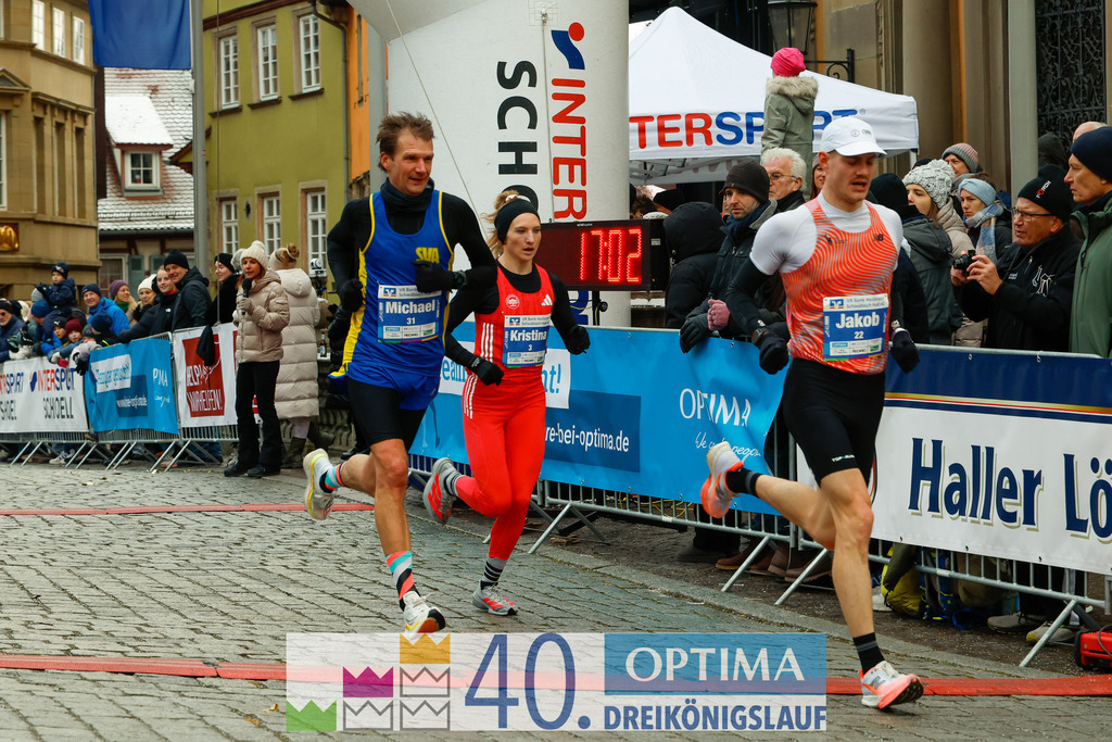 VR Bank Hauptlauf 10km | 40. Optima 3koenigslauf 2026 - Realisiert mit Pictrs.com