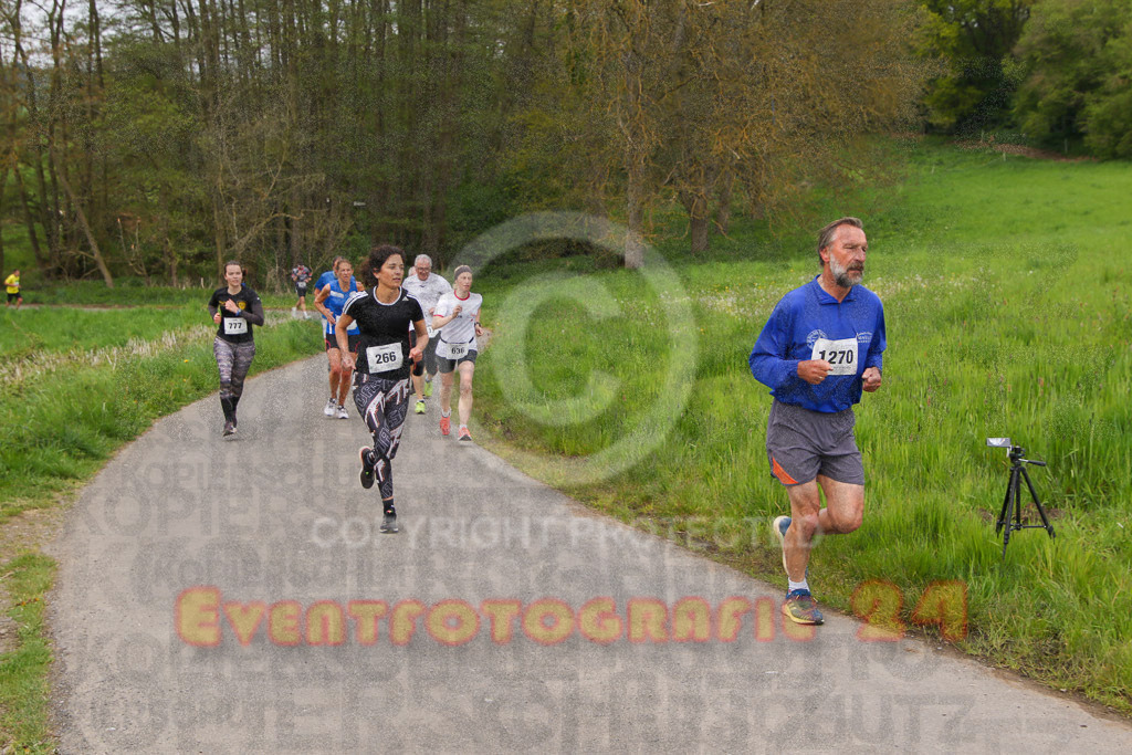 220501_1020_EV8_0565 | Sportfotografie im Rhein-Sieg Kreis, Köln, Bonn, NRW, Rheinland Pfalz, Hessen, etc. Unser Tätigkeitsfeld umfasst den Laufsport vom Volkslauf über den Marathon, Duathlon, Triathon bis zum Ultralauf wie Kölnpfad Ultra oder Schindertrail.