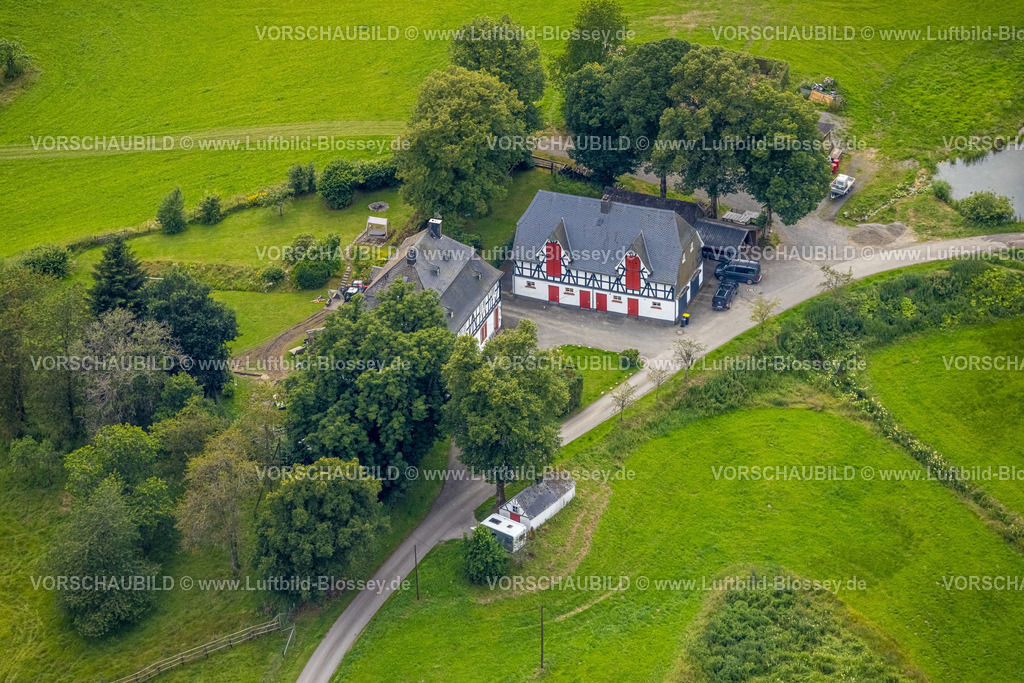 BadBerleburg240710357 | Luftbild, Forsthaus Homrighausen, Jagdgebrauchshunde, Fachwerkhaus, Bad Berleburg, Wittgensteiner Land, Nordrhein-Westfalen, Deutschland