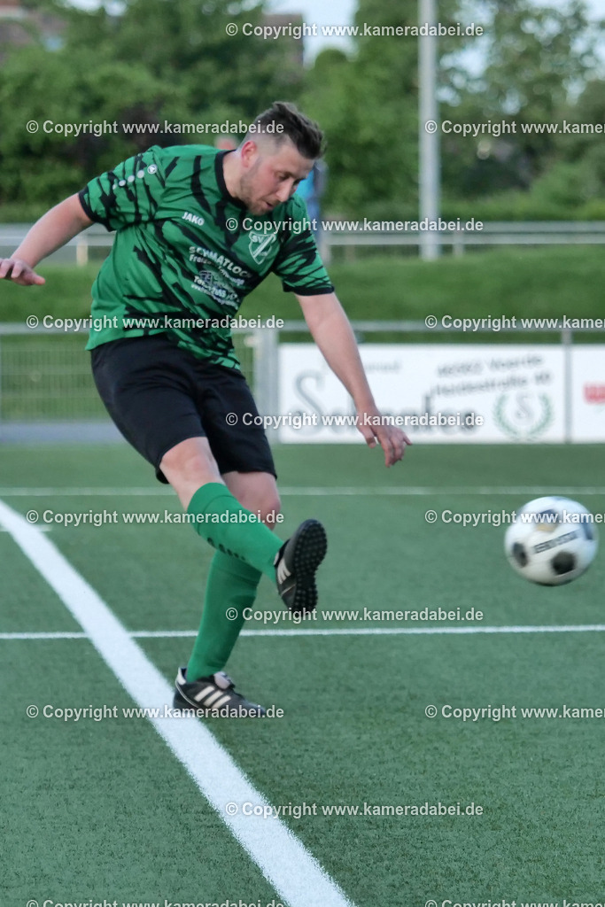 Fußball Kreispokal 25/26 Ü 32 : Spiel um Platz 3 : SV 08/29 Friedrichsfeld - SV Ringenberg AH  2 : 1 | Fußball Kreispokal 25/26 Ü 32 : Spiel um Platz 3 : SV 08/29 Friedrichsfeld - SV Ringenberg AH  2 : 1Spielort : Voerde Friedrichsfeld - Realisiert mit Pictrs.com