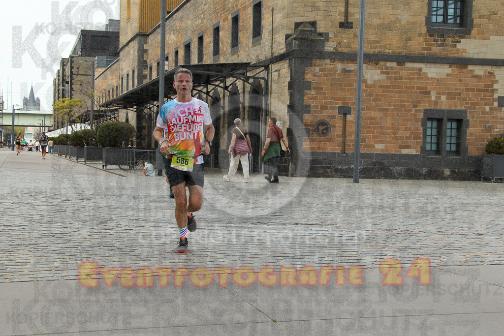250920_1516_EV4_8343 | Sportfotografie im Rhein-Sieg Kreis, Köln, Bonn, NRW, Rheinland Pfalz, Hessen, etc. Unser Tätigkeitsfeld umfasst den Laufsport vom Volkslauf über den Marathon, Duathlon, Triathon bis zum Ultralauf wie Kölnpfad Ultra oder Schindertrail.