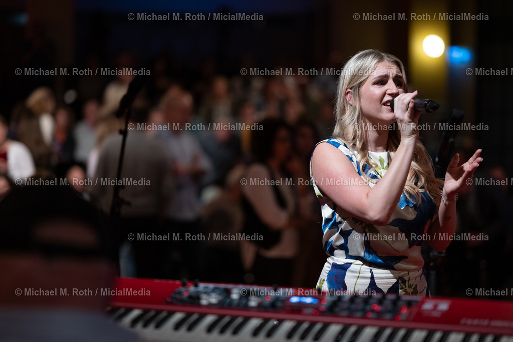 mici-yo-20240405-194640NZ8_0280 | MicialMedia Fotos