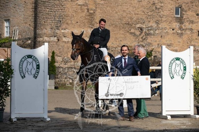 2B4A3834 | pixelfaenger - Realisiert mit Pictrs.com