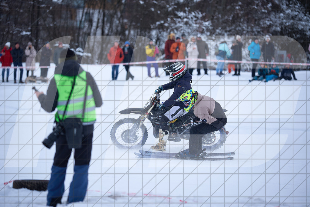11. Holzknecht Skijöring | Skijöring am 24.01.2026: 11. Holzknecht Skijöring in Gosau am Dachstein, Oberösterreich, ÖsterreichFoto: © 2026 Martin Bihounek | mb-creative.eu