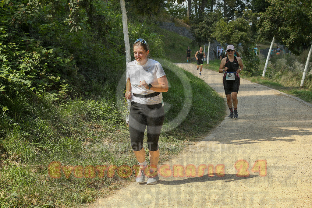 250824_1440_EX1_7060 | Sportfotografie im Rhein-Sieg Kreis, Köln, Bonn, NRW, Rheinland Pfalz, Hessen, etc. Unser Tätigkeitsfeld umfasst den Laufsport vom Volkslauf über den Marathon, Duathlon, Triathon bis zum Ultralauf wie Kölnpfad Ultra oder Schindertrail.