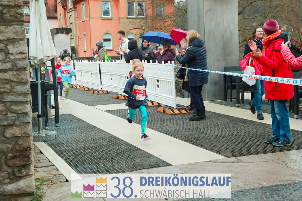 400m AOK Junior Cup | 3 Koenigslauf 2024 400m AOK Junior Cup - Realisiert mit Pictrs.com