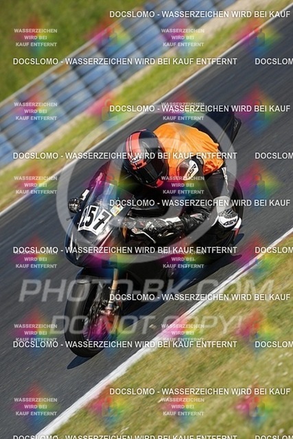 2025_05_12_PBK_15730 | Sportfotografie; SlowMotion; Video; Rennstrecke; Hafeneger; RSE; Speer; Trackday; Motorsportarena; Hockenheimring; Brno; Most; Barcelona; Valencia, Benny; Kaetzmer;