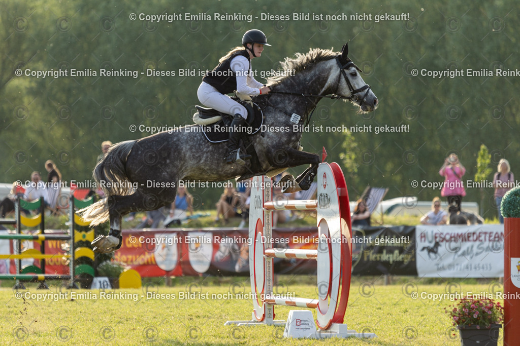 CL5A1234 | Emilia Reinking Fotografie - Realisiert mit Pictrs.com