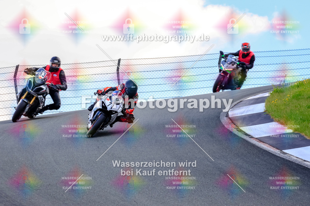 _TCM4360 | Hier findet Ihr Bilder von Touristenfahrten auf der Nürburgring Nordschleife oder von anderen Veranstaltungen die ich besucht habe. Viel Spass beim Durch Schauen 