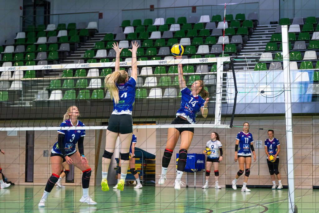 2. VBL Nord 25/26 | VC Osnabrück | Trainingsimpressionen | KOOP Maria (Volleyballclub Osnabrück e.V. #14)//  01.09.25: 2. VBL Nord 25/26 | VC Osnabrück | Trainingsimpressionen / Osnabrück / Deutschland  //   CREDIT:www.bullenfotos.de, Martin König, Hörner Weg 40, D-49078 Osnabrück, +4917663732967 // Nutzung und Weitergabe nur zu den vereinbarten Zwecken. Presseanfragen an Ersteller. Alle Rechte beim Ersteller. Honorierung nach MFM. - Realisiert mit Pictrs.com