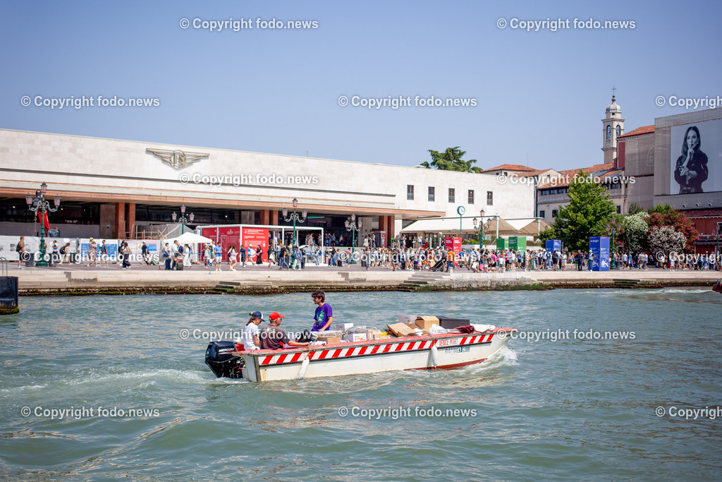 Italien_ Venedig_ Eintritt_ 23.06.2025-13 | 23.06.2025, Italien, ITA, Venetien, Venedig, im Bild Venedig, Stadtansichten, Tourismus, Eintritt, Gebuehren, Kassa, Contributo di Accesso alla Città di Venezia, Access Fee, to the City of Venice, Boot, Feature, Symbolbild, Creativ, Kreativ