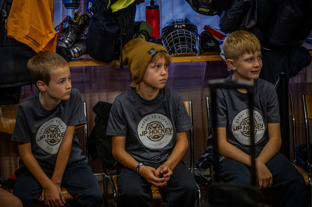 2025-09JP Hockey-Camp-Widnau-019 | "Fussifoto.com – Ihr Ansprechpartner für hochwertige Fotografie! Entdecken Sie kreative Bilder und professionelle Dienstleistungen. Kontaktieren Sie uns für Ihre Projekte!"