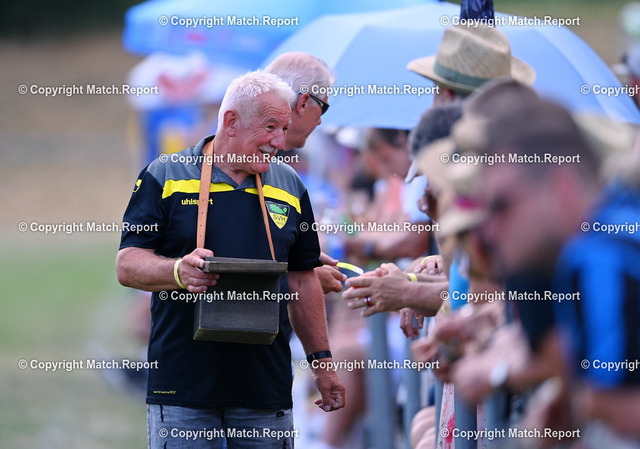 Fussball Eyachpokal 2023 in Haigerloch - Hart | Fussball Eyachpokal 2023 in Haigerloch - Hart    09.07.2023FinaleGruen - Weiss Stetten - SV HeiligenzimmernPlatzkassier Werner Fechter (SV Hart)FOTO: Pressefoto ULMER xxNOxMODELxRELEASExx