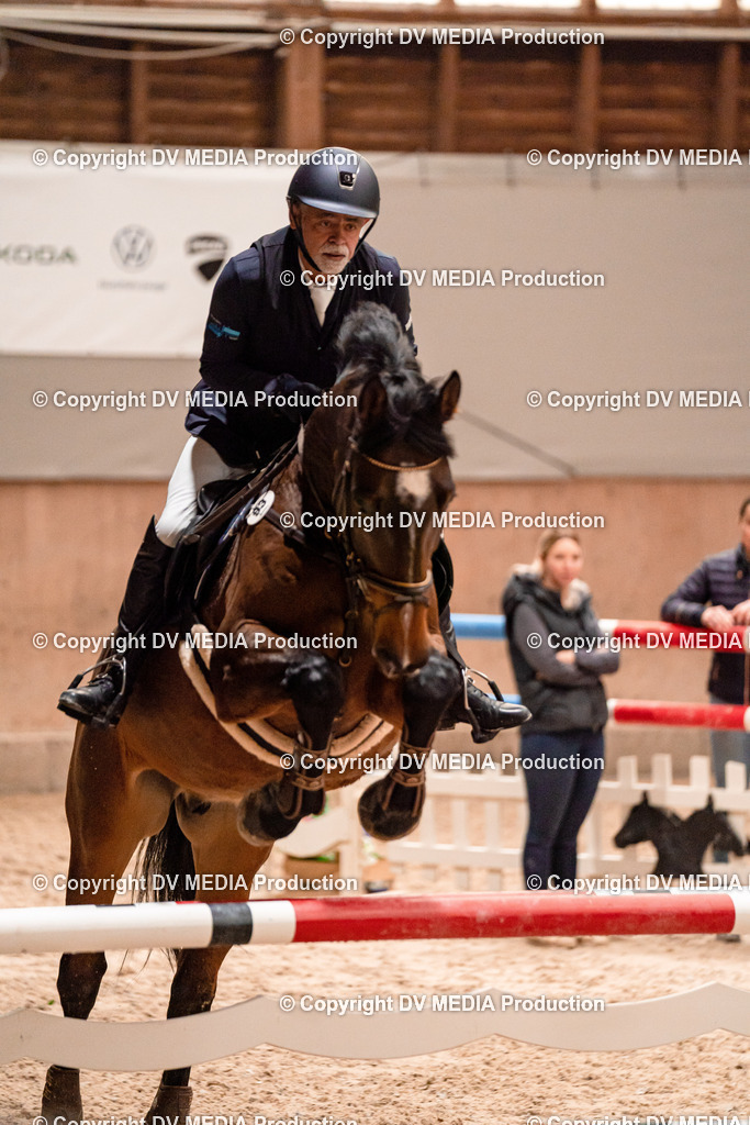 Springen Tag 2-029 | dv-media-shop - Realisiert mit Pictrs.com