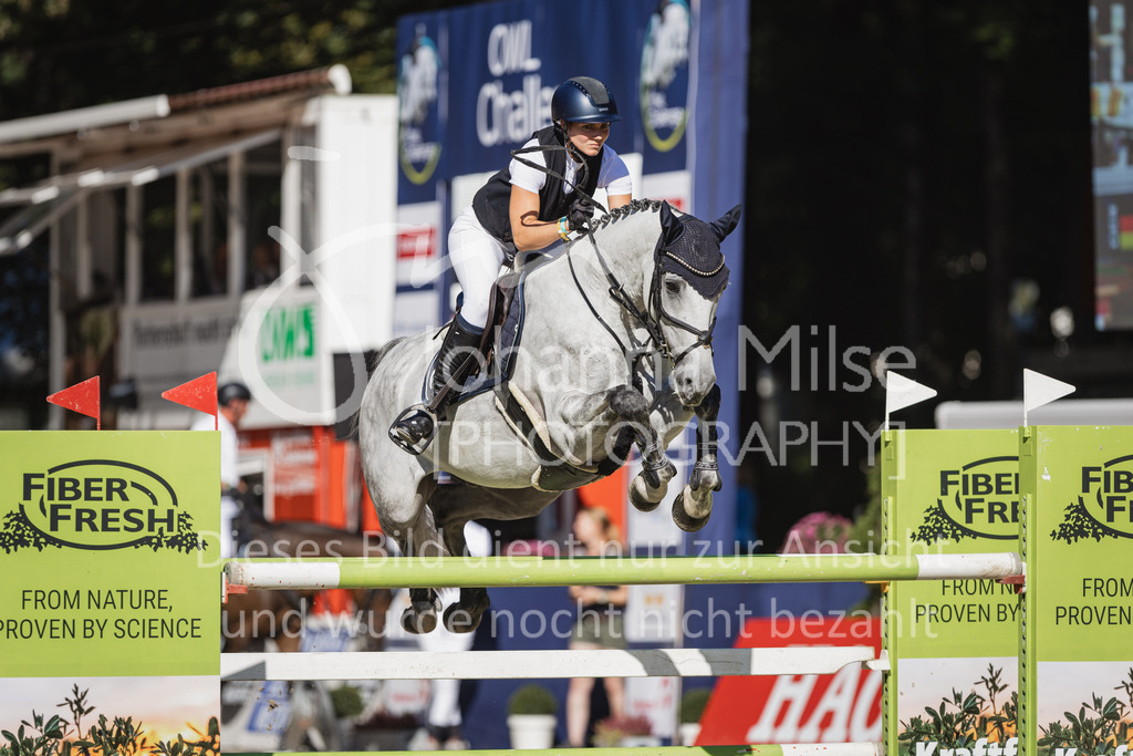 230909_OWLCh_MediumTour-207 | Deine schönsten Turniermomente als professionelle Fotos! Entdecke hochwertige Pferdesport-Fotografie im Online-Shop. Jetzt Fotos finden & bestellen!