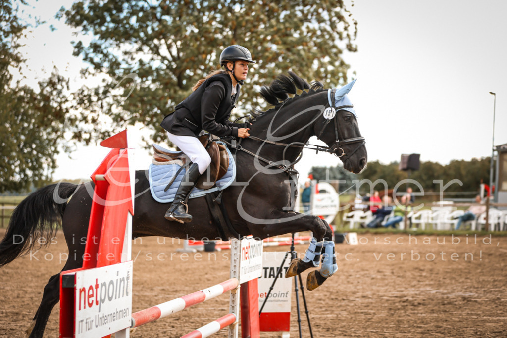 05.SaSpE00143 | Leoni Ertmer Photography - Realisiert mit Pictrs.com