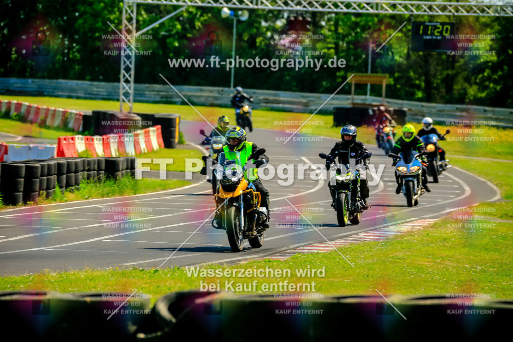 _NBG4153 | Hier findet Ihr Bilder von Touristenfahrten auf der Nürburgring Nordschleife oder von anderen Veranstaltungen die ich besucht habe. Viel Spass beim Durch Schauen 