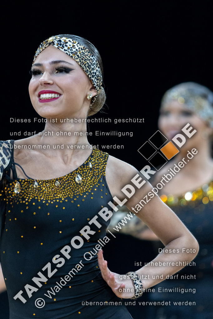 20240310-01769 | Hier finden Sie Tanz Bilder vom Latein und Standard Formationen tanzen. Sportbilder vom Tanzsport. Schöne Fotos und von Weltmeisterschaft, Europameisterschaft, Bundesliga, Regionalliga, Oberliga und Landesliga sowie von GOC Stuttgart, DanceComp, WM Bremen