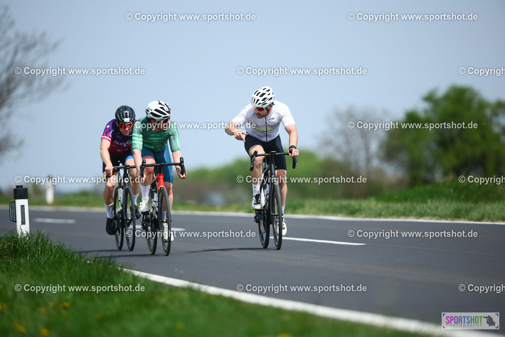 530_TRA55756 | Neusiedlersee Radmarathon 2026@sportshot_your_pictrs #yourpictures#roadtowm2029 #nrm #neusiedlerseeradmarathon #neusiedlersee #neusiedlerseetourismus #burgenland #mörbisch #nrm26 #burgenlandtourismus #voglundco #poweredbyburgenlandtourismus #radsport #rad #marathon #ucigranfondo #visitburgenland #ucigranfondoworldseries