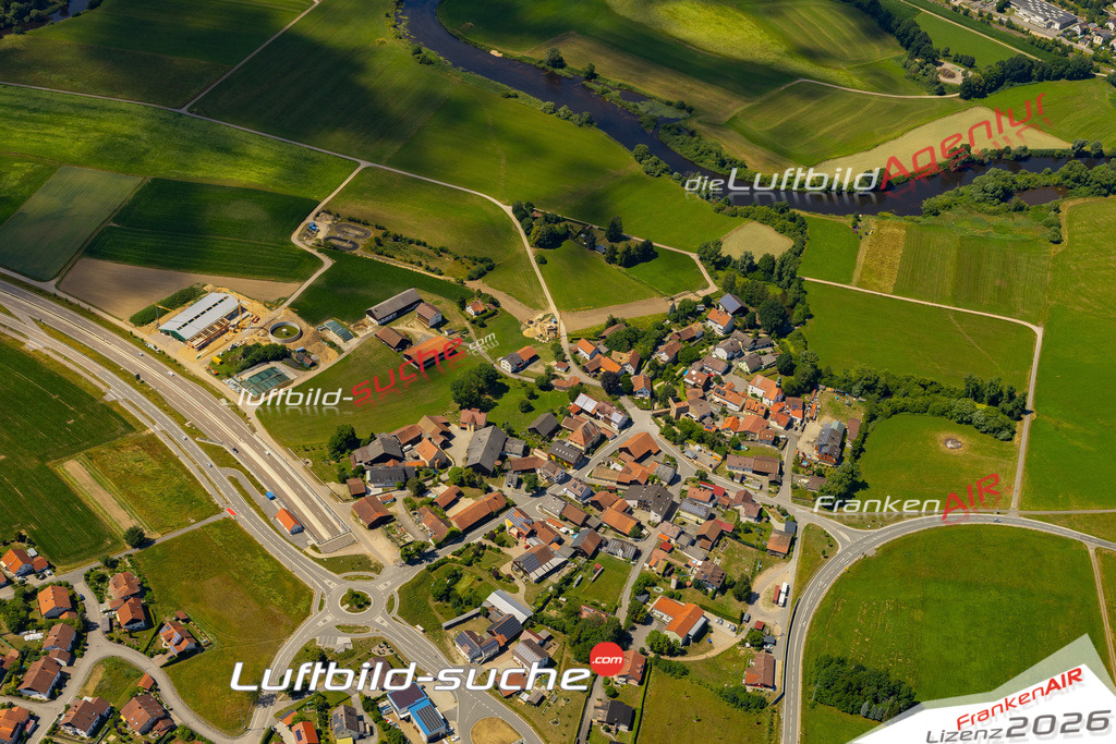 Die Luftaufnahme Wetterfeld - Roding wurde 2022 vom Flugzeug aus (keine Drohne) erstellt. Hohe Auflösung -für große Poster und Wandbilder geeignet - Garantiert!
