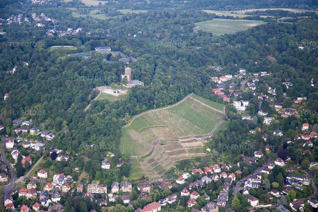 Luftbild: Durlach Turmberg im Ortsteil Durlach in Karlsruhe im Bundesland Baden-Württemberg in Deutschland. Foto: IMG_089271.jpg vom 10.06.2016 durch Werner Riehm/FLY-FOTO.de