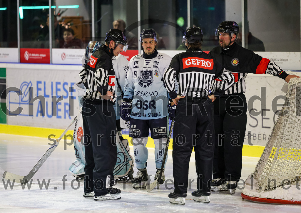 2026-01-06_081_TSV_Erding_gegen_EV_Lindau_Islanders | Erding, Deutschland, 06.01.2026:Eishockey, Oberliga Süd 2025 / 2026, 35. Spieltag, TSV Erding gegen EV Lindau Islanders, Endergebnis: 2:5Marcus Marsall (EV Lindau Islanders, #42)Foto: Christian Riedel / fotografie-riedel.net