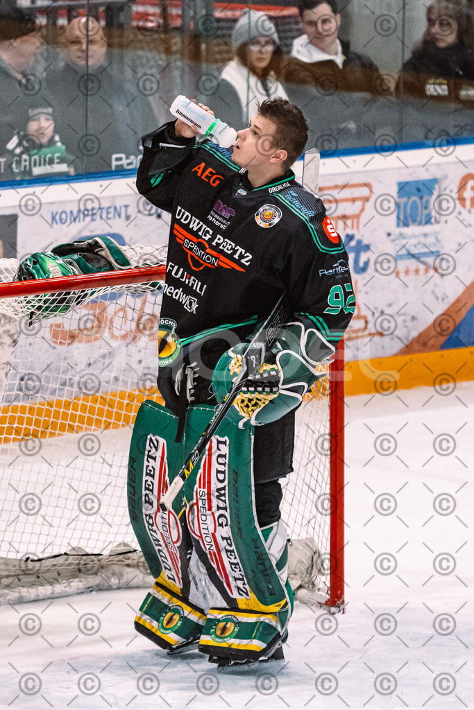 Alligators_vs_Peiting_04_01_2026-048 | Höchstadt Alligators Fotogalerie: Eishockey-Action aus Franken. Professionelle Spielfotos, Portraits & Stadionbilder zum Download. Jetzt entdecken! - Realisiert mit Pictrs.com