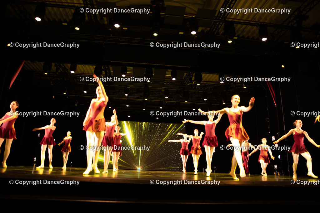 GPHY5629 | DanceGraphy - Realisiert mit Pictrs.com