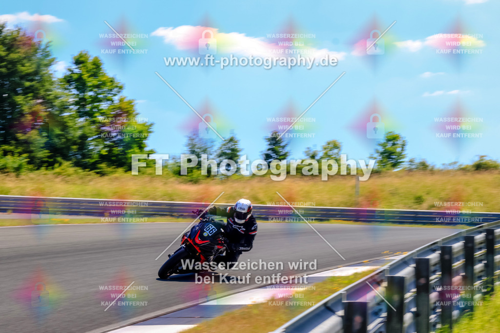_TCM6625 | Hier findet Ihr Bilder von Touristenfahrten auf der Nürburgring Nordschleife oder von anderen Veranstaltungen die ich besucht habe. Viel Spass beim Durch Schauen 