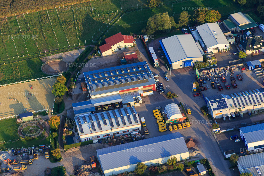 Luftbild: Industriegebiet Am Gäxwald mit Reitstall Müller, REGAB GmbH Tiefbau in Herxheim bei Landau im Bundesland Rheinland-Pfalz in Deutschland. Foto: IMG_073943.jpg vom 03.10.2014 durch Werner Riehm/FLY-FOTO.deRegab GmbH | Kommunaler Tiefbau in der Südpfalz