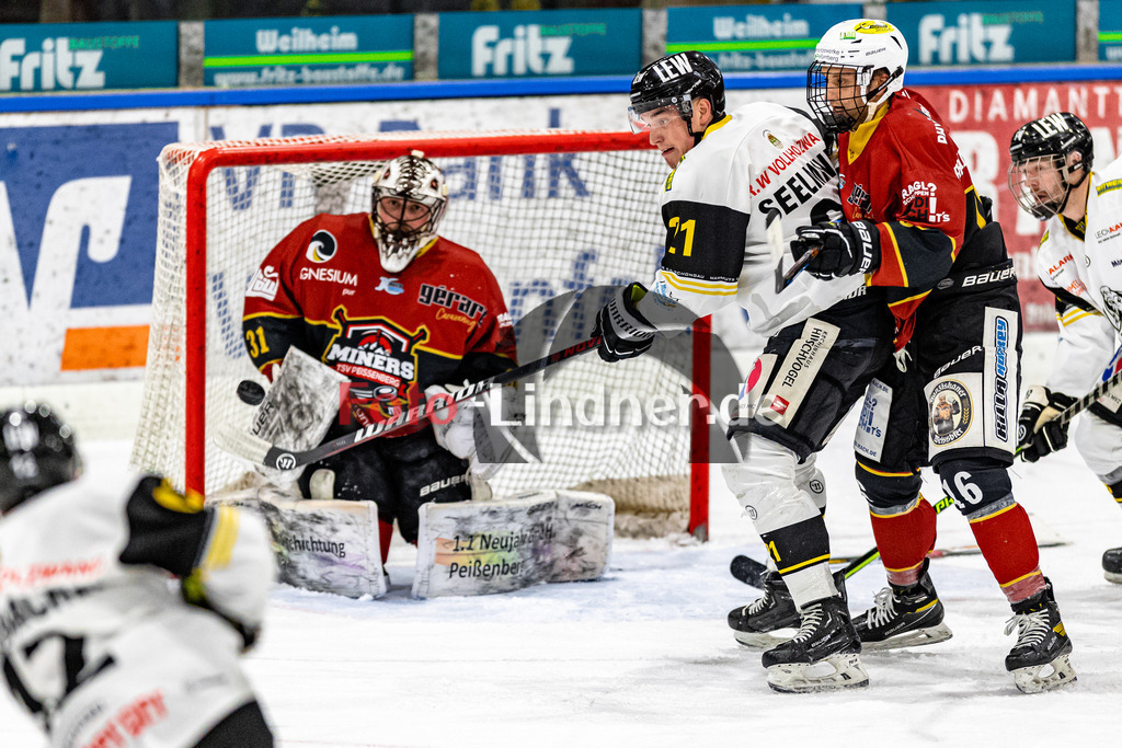 Bayernliga Eishockey Meisterrunde, TSV Peißenberg "Miners" gegen EA Schongau "Mammuts" am 3.3.23 in Peißenberg | Bayernliga Eishockey Meisterrunde, TSV Peißenberg "Miners" gegen EA Schongau "Mammuts" am 3.3.23 in Peißenberg