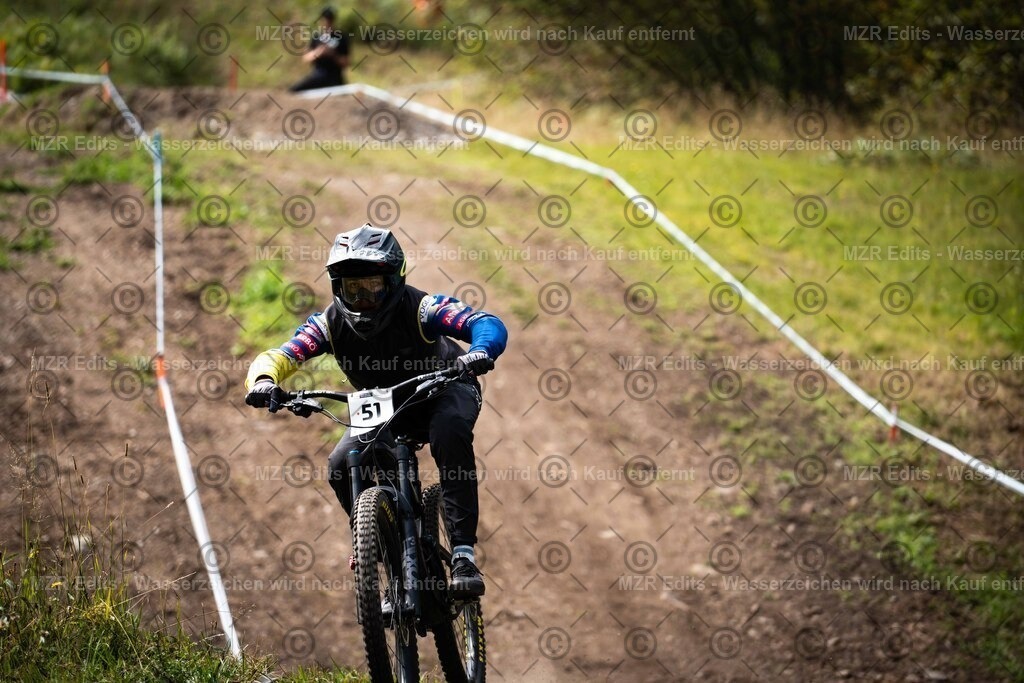 x-077 | mzredits - Realisiert mit Pictrs.com