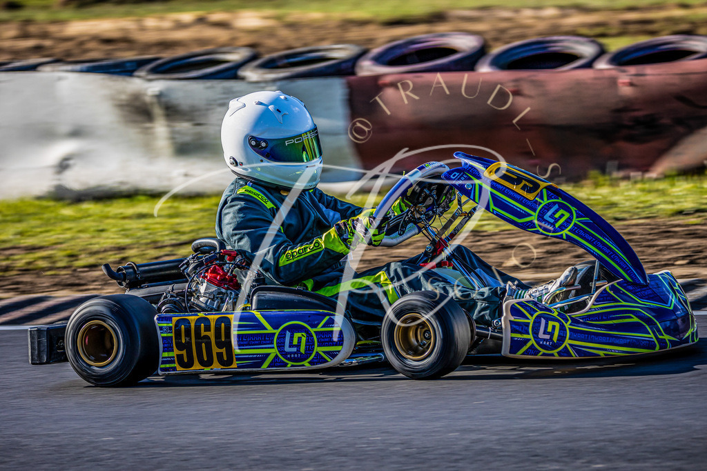 3145945E-E5C0-4242-ABD1-D0E322F2DF74 | traudl_s_fotos