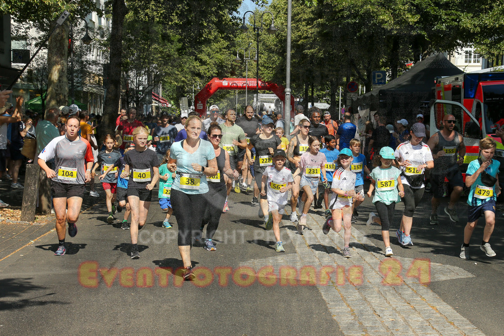 250621_1025_EX1_1806 | Sportfotografie im Rhein-Sieg Kreis, Köln, Bonn, NRW, Rheinland Pfalz, Hessen, etc. Unser Tätigkeitsfeld umfasst den Laufsport vom Volkslauf über den Marathon, Duathlon, Triathon bis zum Ultralauf wie Kölnpfad Ultra oder Schindertrail.