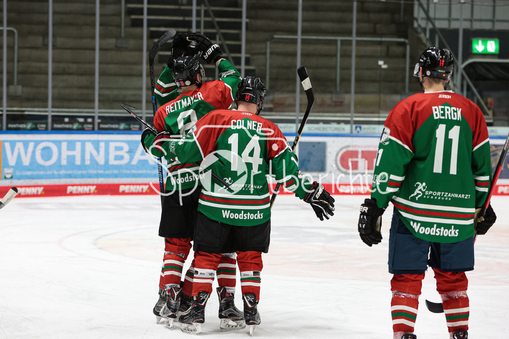 EG Woodstocks Augsburg - EC Pfaffenhofen 1b | Professionelle Sportfotos aus den Bereichen Fußball, Eishockey, Handball und vieles mehr. Ob Sieg oder Niederlage