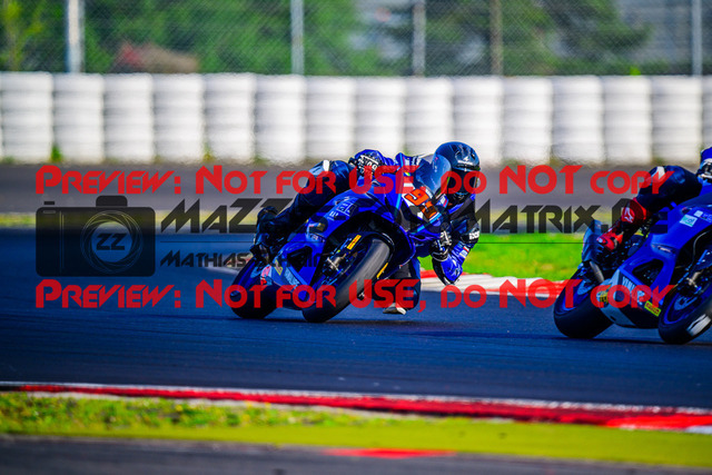 MaZZes_FotoMatrix_240831_6007705_1938 | R7