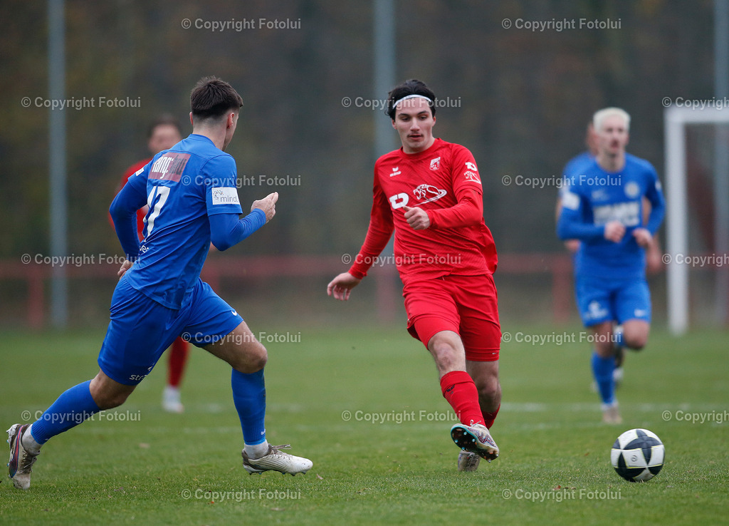 A_LUI_08112025_21 | SPORT FUSSBALL LT1 OOE LIGA ASKOE OEDT 1B-UNION ST.MARTIN/MUEHLKREIS 08.11.2025 IM BILD: TUNAHAN SAHAN (OEDT1B) UND MAXIMILLIAN JAEGER (ST.MARTIN)FOTO:FOTLUI
