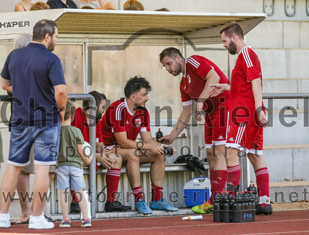 2023-08-19_011_SG_Markt_Schwaben_II_gegen_TSV_Ottobrunn_III | Markt Schwaben, Deutschland, 19.08.2023:
Fußball, C-Klasse 2023 / 2024, 1. Spieltag, (SG) Markt Schwaben II gegen TSV Ottobrunn III, Endergebnis: 0:4

Stefan Tschiesche (SG Markt Schwaben, #4)

Foto: Christian Riedel / fotografie-riedel.net