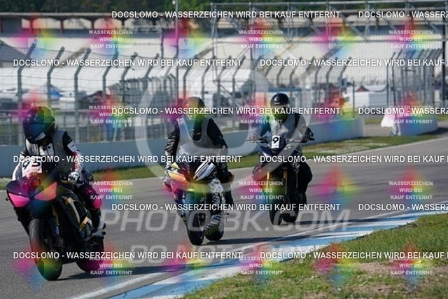 2022_05_09_PBK_12494 | Sportfotografie; SlowMotion; Video; Rennstrecke; Hafeneger; Speer; Racing; RSE; BMW; CBO; Trackday; Motorsportarena; Hockenheimring; Brno; Most; Barcelona; Valencia