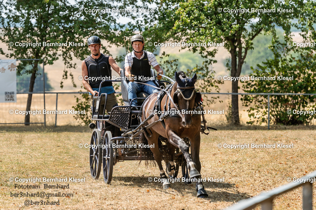 2A902973 | foto-team-bernhard - Realisiert mit Pictrs.com