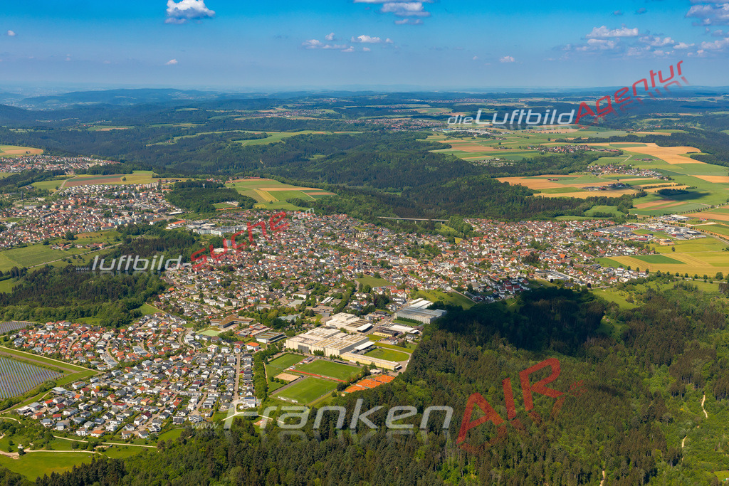 mutlangen-2788-jahr-2024 | Das Luftbild zeigt :  Mutlangen - Die Luftaufnahme wurde 2024 vom UL-Flugzeug aus erstellt ( keine Drohne ) - Hochauflösende Luftaufnahme - Für grossformatige Ausdrucke geeignet. Die Geschenkidee !Mit Lizenz und Bildrechte bestellbar