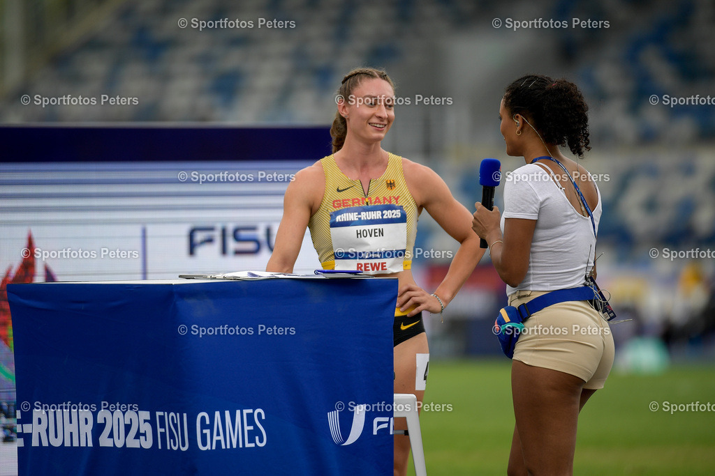 _KP13463_1 | 21.07.2025, xkaix, Leichtathletik, FISU World University Games 2025 v.l. Annkathrin Hoven (Deutschland) im 400m Vorlauf - Realisiert mit Pictrs.com