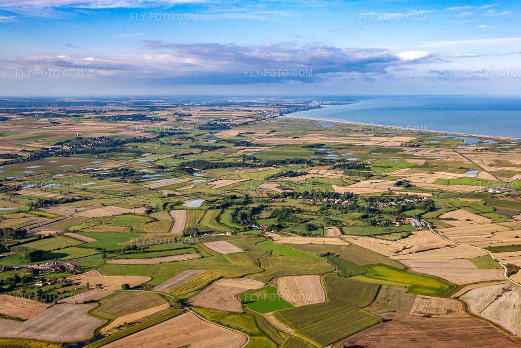 Aerial view: View of the town in Cayeux-sur-Mer in the state Somme, France.Photo: IMG_70974.jpg taken on 08/24/2014 by Werner Riehm/FLY-FOTO.comResolution of the original: 4549 x 3033 px