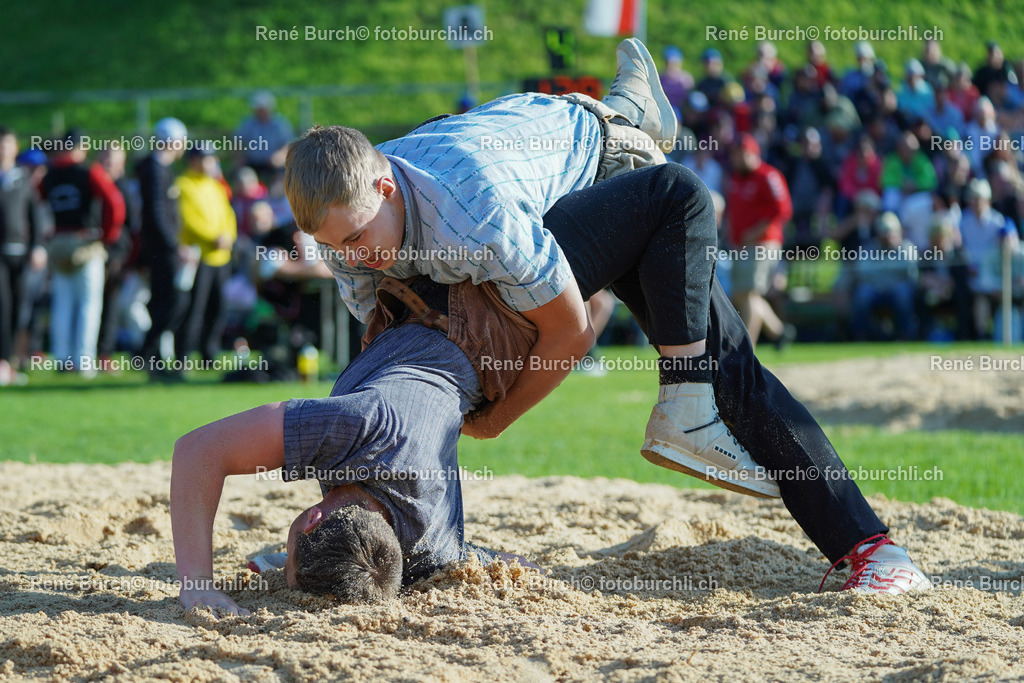 20220515-DSC06136-4 | René Burch leidenschaftlicher Fotograf aus Kerns in Obwalden.  Hier finden sie Sport, Landschaft und Natur Fotografie.
 - Realisiert mit Pictrs.com