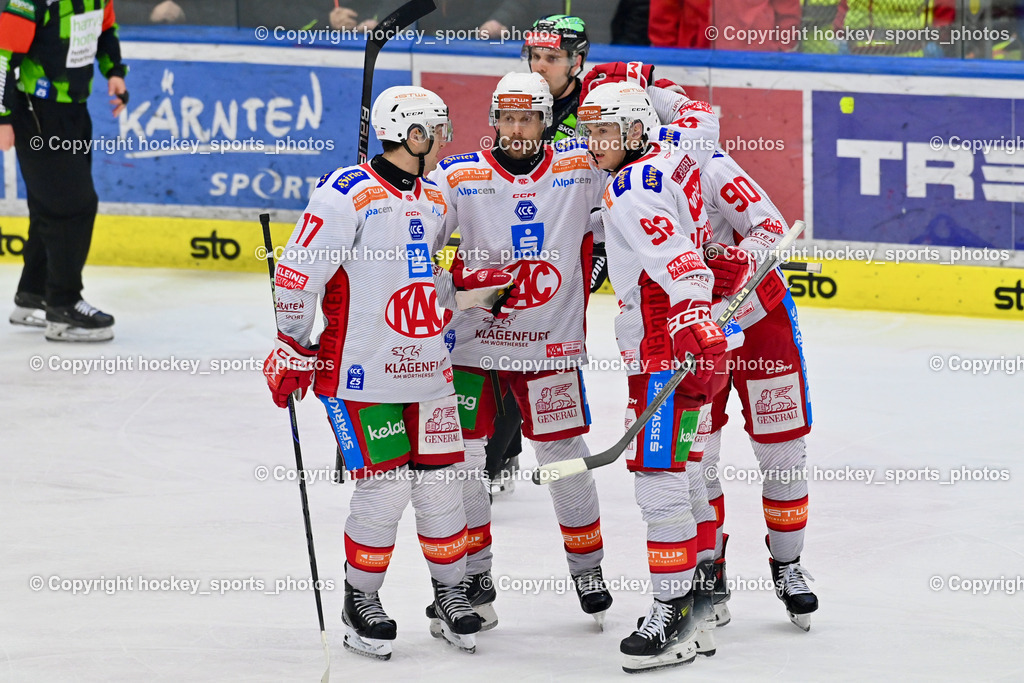 EC IDM WÄRMEPUMPEN VSV vs. EC KAC | #9 Mursak Jan EC KAC, Jubel EC KAC Mannschaft, #17 Pastujov Nick EC KAC, #92 Unterweger Clemens EC KAC, #90 Fraser Matthew EC KAC, EC IDM WÄRMEPUMPEN VSV vs. EC KAC, EC IDM WÄRMEPUMPEN VSV vs. EC KAC am 02.02.2025 in Villach (Stadthalle Villach), Austria, (Photo by Bernd Stefan)