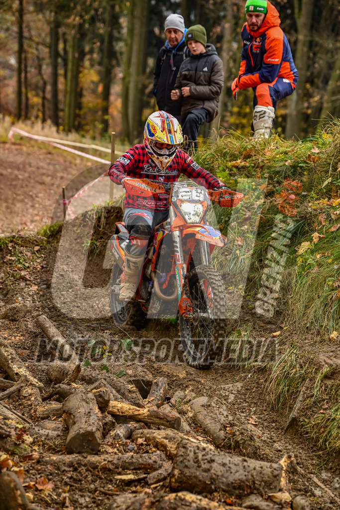 NZ8_5579 | grenznic640