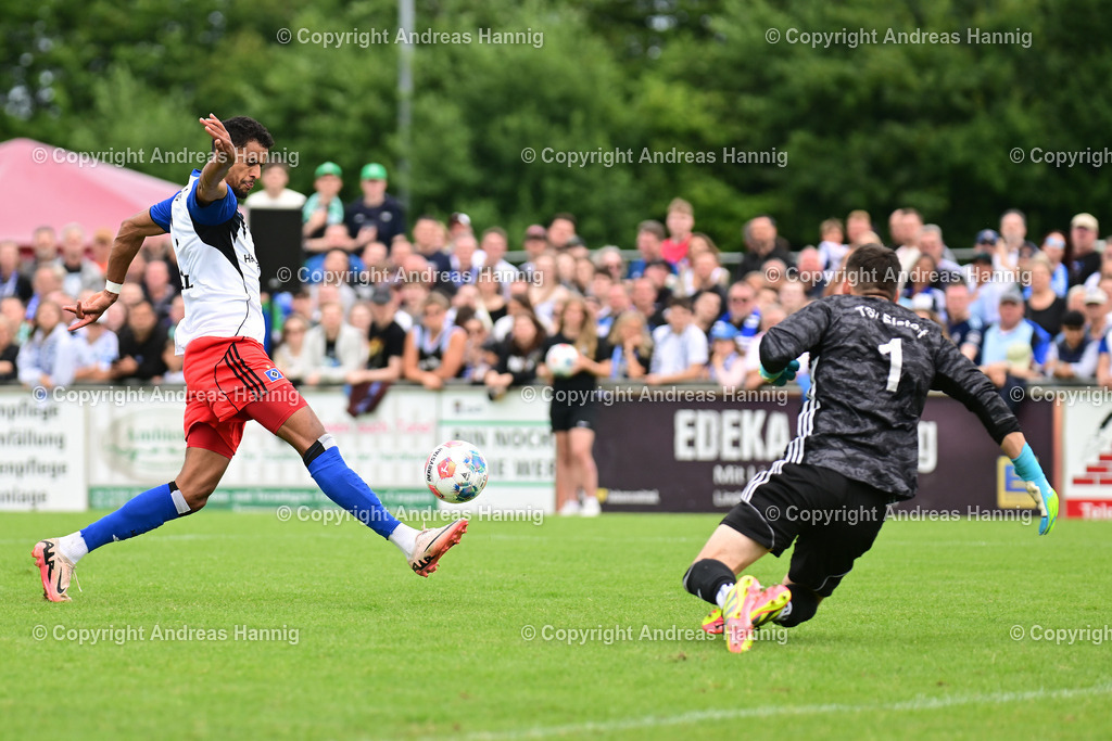 Fußball I Herren I Testspiel  I TSV Elstorf - Hamburger SV I 5.7.2025 | a-hannig - Realisiert mit Pictrs.com