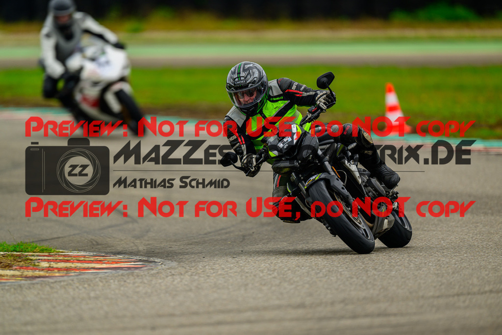 MaZZes_Fotomatrix_20241002_6007705_7232 | INST