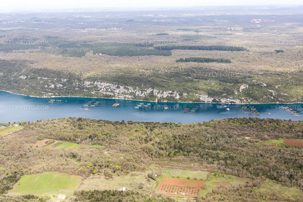 Aerial view: View of the town in Matosovici in the state Gespanschaft Istrien, Croatia.Photo: IMG_106023.jpg taken on 04/13/2018 by Werner Riehm/FLY-FOTO.comResolution of the original: 5472 x 3648 px